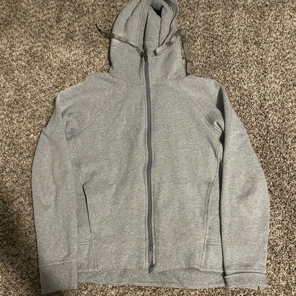 Grey Lululemon Scuba Zip-up - Picture 1 of 2